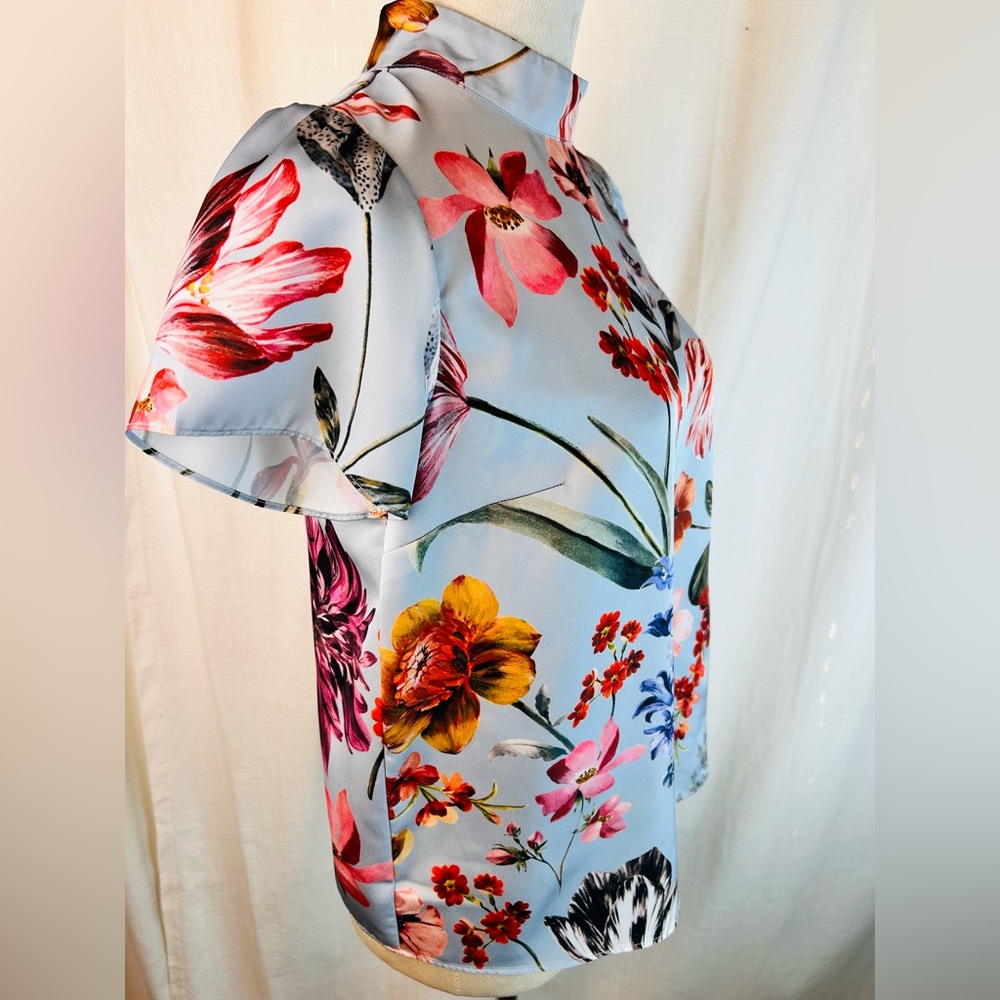 J. Crew Women's Botanical Floral Light Blue‎ Mock Neck Blouse Size S